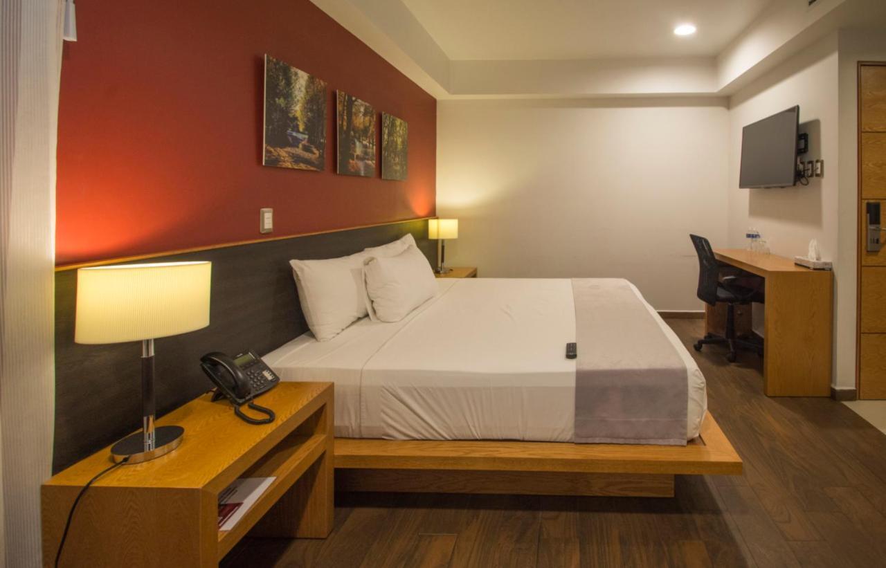 Concept Hotel ซาโมรา เด อิดาลโก ภายนอก รูปภาพ